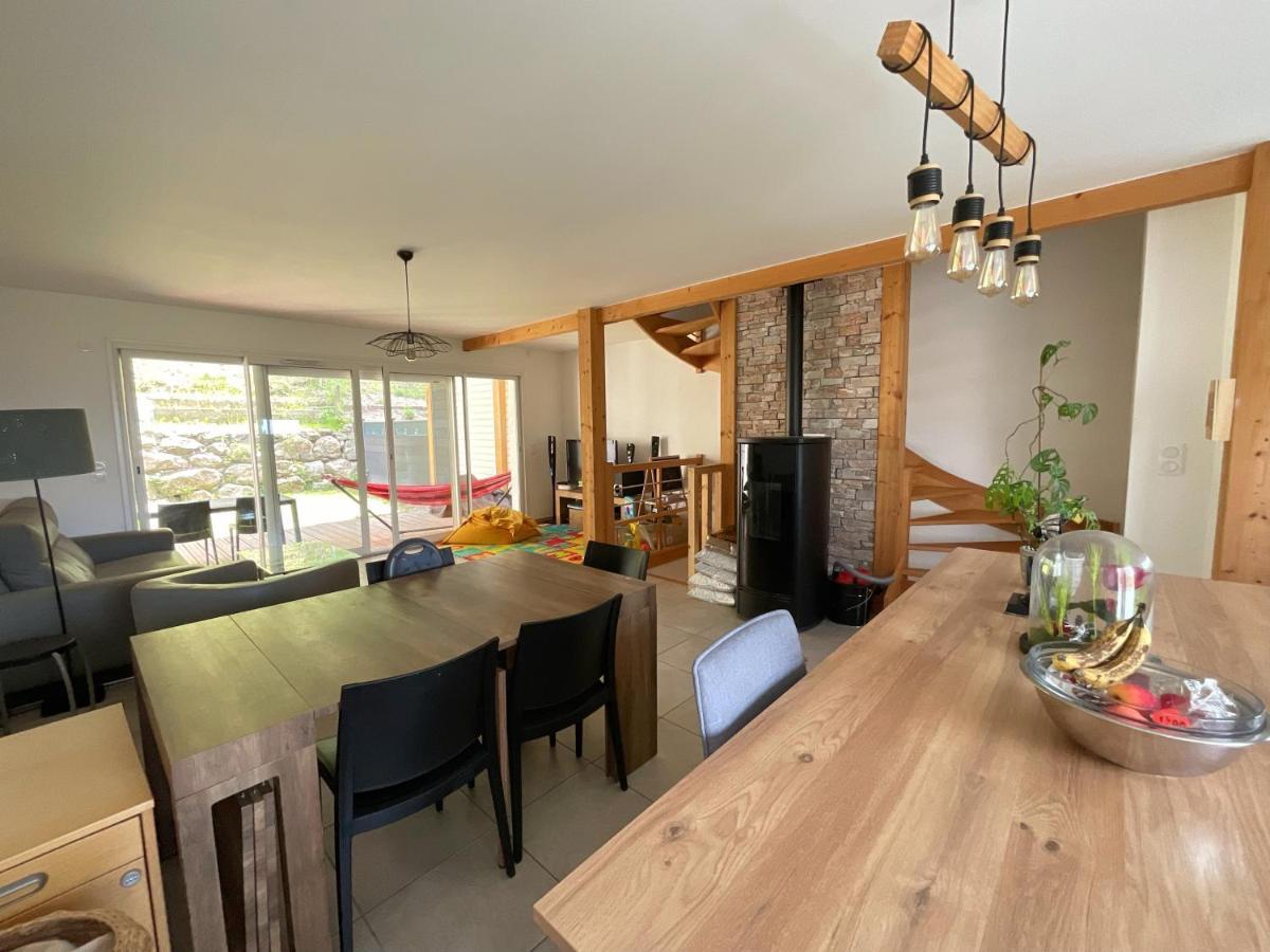 Апартаменти Maison Familiale Vue Lac Avec Jardin - A 10Mn Du Lac Et Stations De Ski Publier Екстер'єр фото